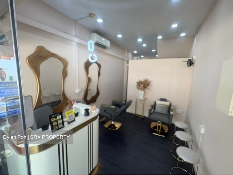 532 Ang Mo Kio Avenue 10 (D20), Shop House #546462091
